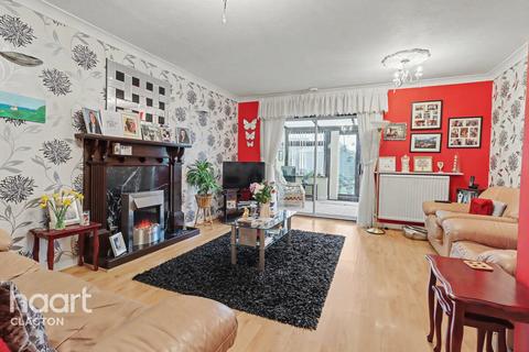 3 bedroom detached bungalow for sale, Saxstead Drive, Clacton-On-Sea