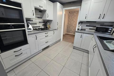 4 bedroom detached house for sale, Chestnut Drive, Darlington
