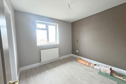 1 bedroom flat to rent, Wenlock Road, Edgware HA8