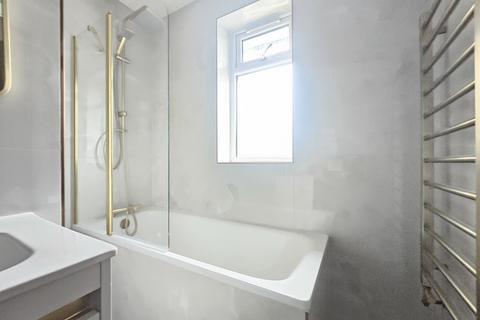 1 bedroom flat to rent, Wenlock Road, Edgware HA8