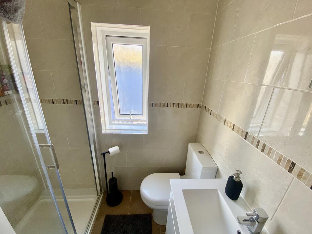 Ensuite