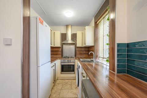 undefined, Addison Way, Hampstead Garden Suburb, London, NW11