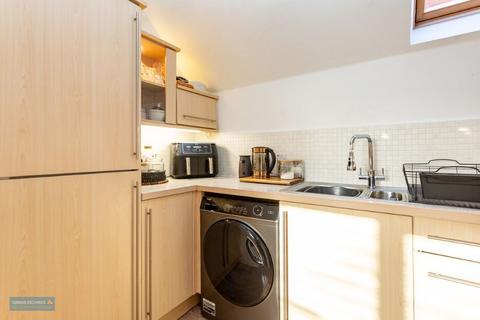 2 bedroom detached house for sale, Cotford St Luke