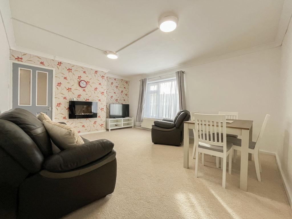 Living room/diner
