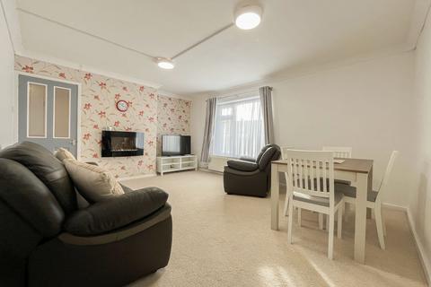 2 bedroom flat for sale, Adams Crescent, Newport