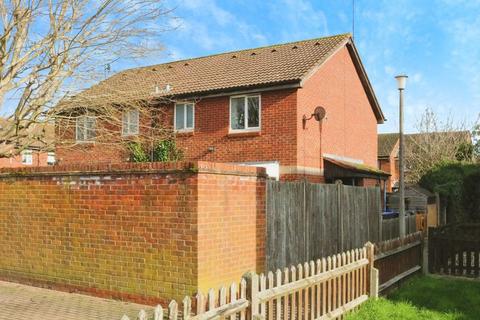 1 bedroom terraced house for sale, Bates Close, George Green