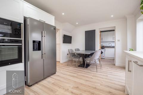 3 bedroom detached house for sale, The Moors, Drayton, Norwich