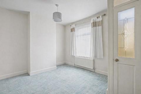 3 bedroom house to rent, Glanville Road, Gillingham