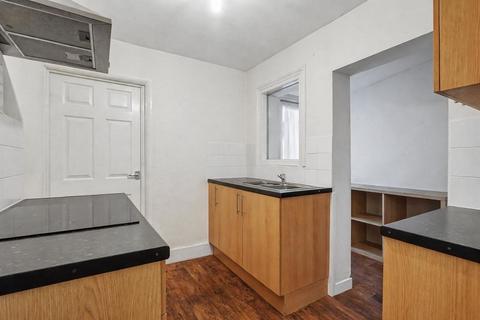 3 bedroom house to rent, Glanville Road, Gillingham