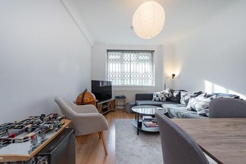 1 bedroom apartment for sale, Wellesley Court,