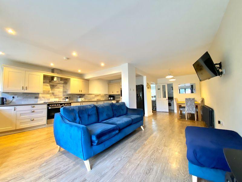 Kitchen/Diner/Living Area