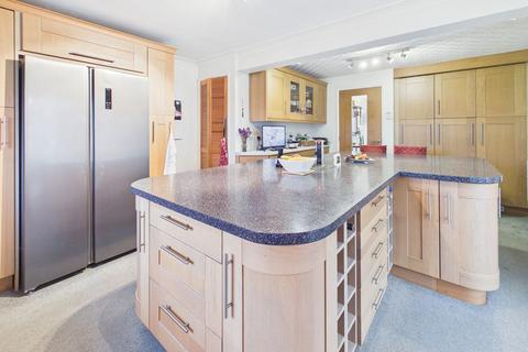 3 bedroom bungalow for sale, 55 Louth Road, Horncastle