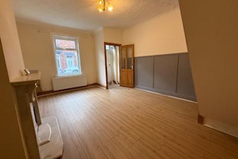 2 bedroom terraced house to rent, Co-Operative Street, Shildon