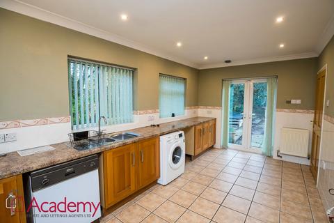 3 bedroom detached house for sale, Lancaster Avenue, Widnes