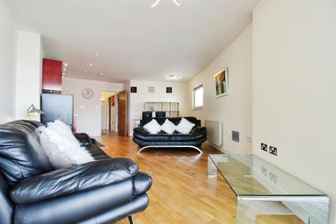 2 bedroom flat for sale, Bute Terrace, Cardiff