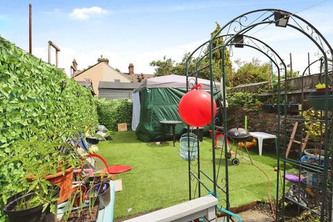 2 bedroom flat for sale, Marion Street, Cardiff