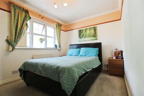 3 bedroom semi-detached house for sale, Handley Road, Cardiff