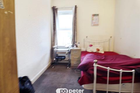 4 bedroom terraced house for sale, Topaz Street, Cardiff