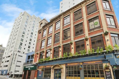 2 bedroom flat for sale, Landmark Place, Cardiff