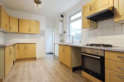4 bedroom terraced house for sale, Railway Street, CARDIFF