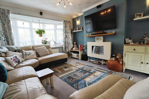 undefined, Bryncyn, CARDIFF