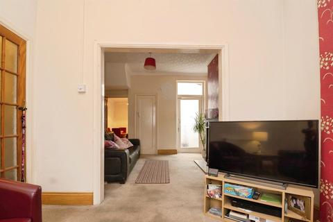 3 bedroom end of terrace house for sale, Gwennyth Street, Cardiff