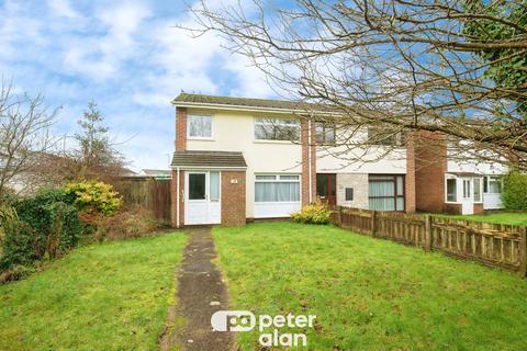 3 bedroom end of terrace house for sale, Glyn Eiddew, Cardiff