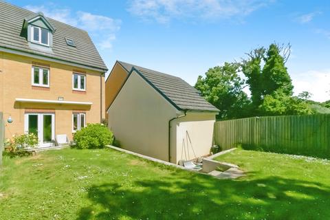 undefined, White Farm, Barry