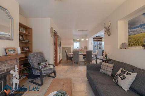 4 bedroom semi-detached house for sale, Woodside, Siddington, SK11 9LG