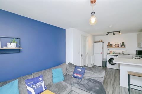 1 bedroom apartment for sale, Cei Tir Y Castell, BARRY