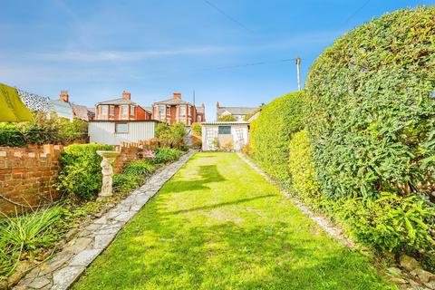 Woodlands Road, Barry