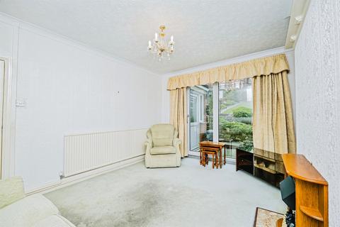 3 bedroom terraced house for sale, Woodlands Road, Barry
