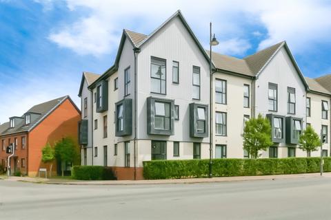 2 bedroom ground floor flat for sale, Heol Finch, Barry