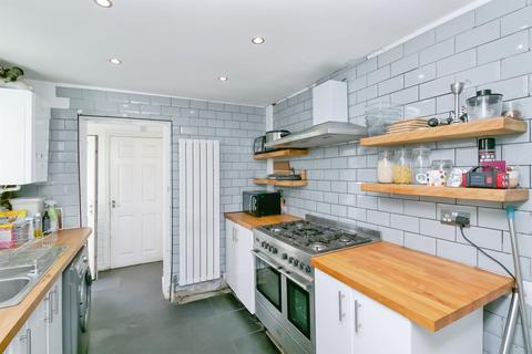 3 bedroom terraced house for sale, Laura Street, BARRY