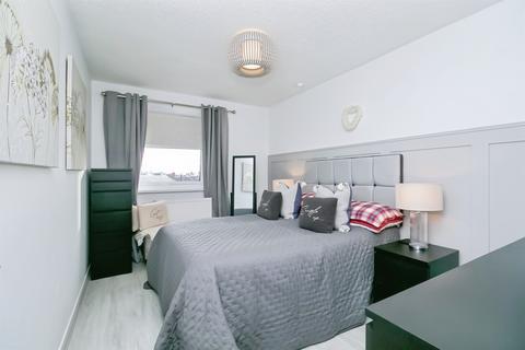 2 bedroom flat for sale, Wyndham Street, Barry
