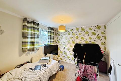 3 bedroom semi-detached house for sale, Winchester Close, Barry