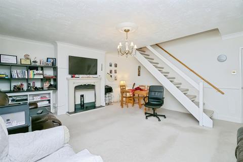 undefined, Gradon Close, Barry