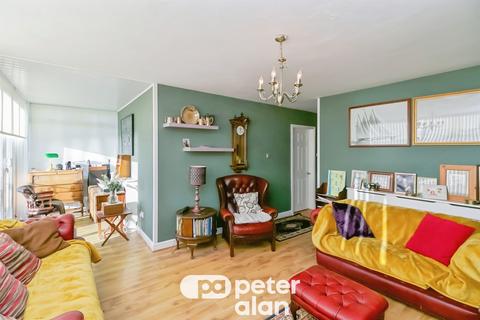 undefined, Maesycoed, Barry