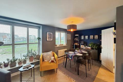 4 bedroom detached house for sale, Island View, Barry