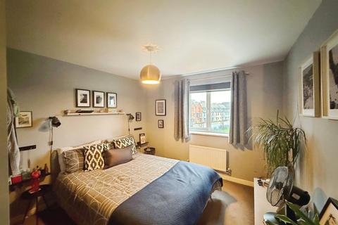 4 bedroom detached house for sale, Island View, Barry