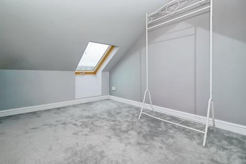 4 bedroom terraced house for sale, Evans Street, Barry
