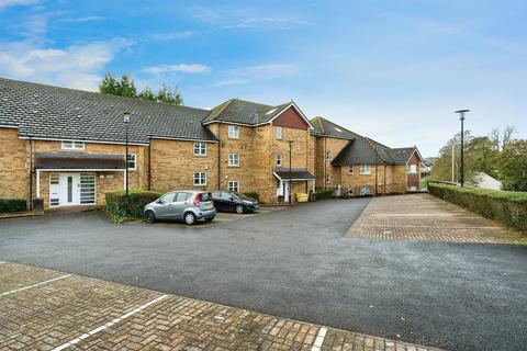 2 bedroom ground floor flat for sale, Park Street, Bridgend