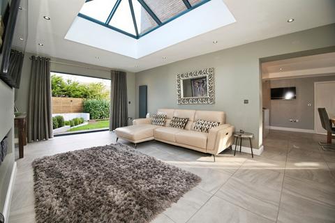 5 bedroom detached house for sale, Bryn Derlwyn, Bridgend