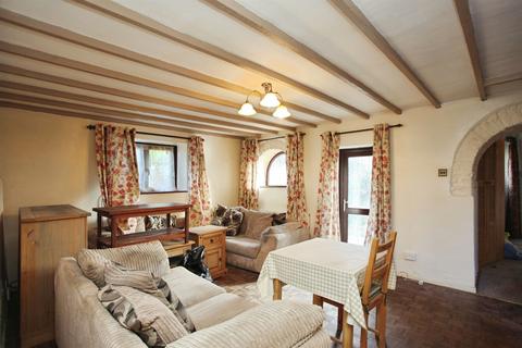 undefined, Pennar Lane, Newbridge, Newport