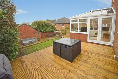 4 bedroom detached house for sale, Llwyn Glas, Bridgend