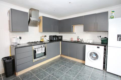 2 bedroom end of terrace house for sale, Sir Ivor Road, Pontllanfraith, BLACKWOOD