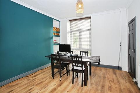 2 bedroom end of terrace house for sale, Sir Ivor Road, Pontllanfraith, BLACKWOOD