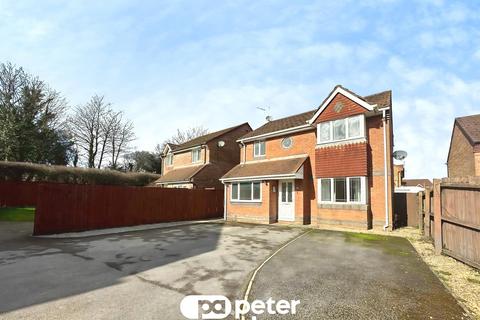 4 bedroom detached house for sale, Bron Las, Penpedairheol, Hengoed