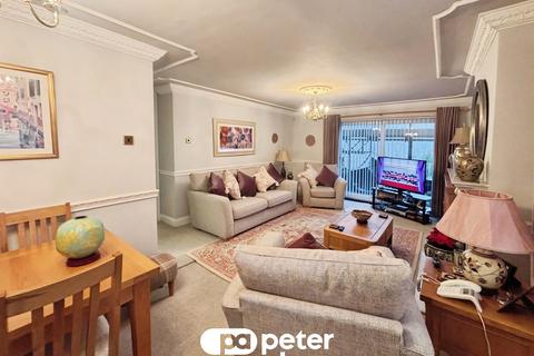 undefined, Glenview Terrace, Ynysddu, Newport
