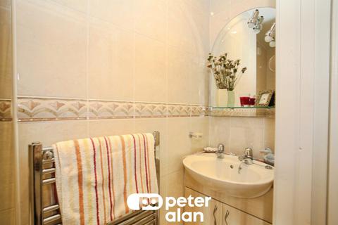 undefined, Glenview Terrace, Ynysddu, Newport